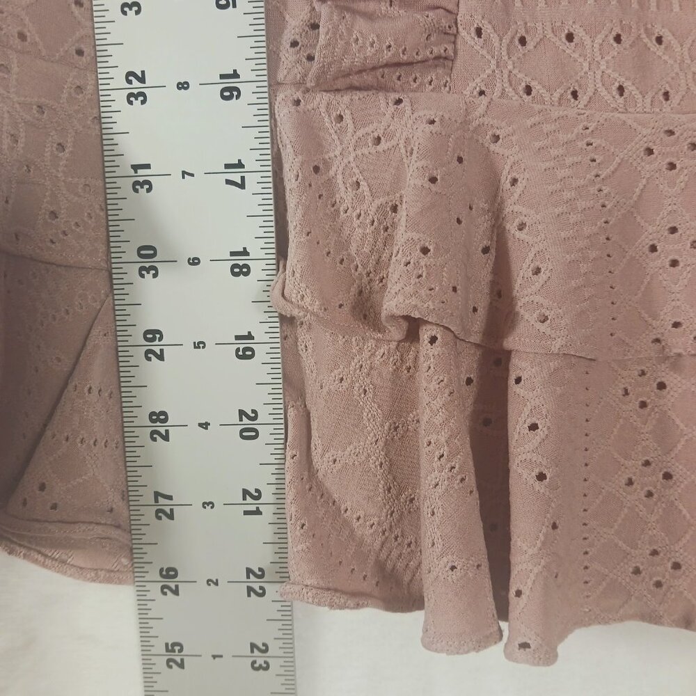 Anthropologie, Blue Tassel, Women's Top, Large, Dusty Pink, Peplum and Ruffles - Picture 11 of 13